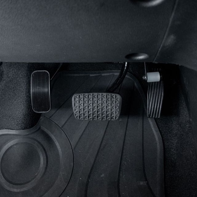 Inversão de Pedal Escamoteável